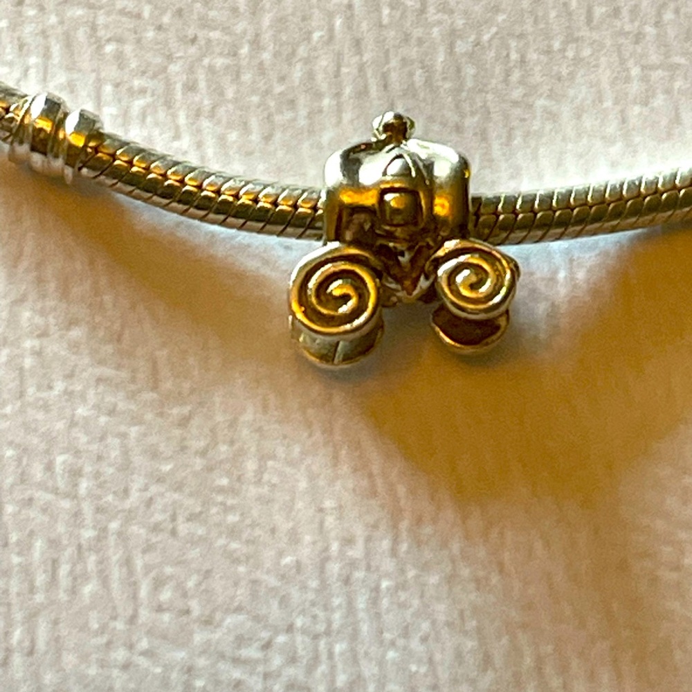 Authentic Chamilia Disney Cinderella’s pumpkin carriage charm